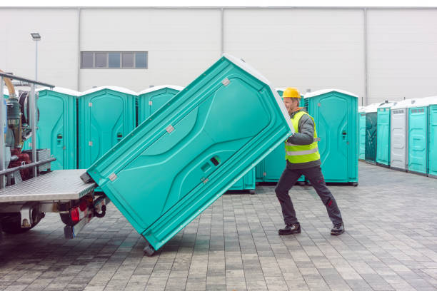 Best Portable restroom trailer rental  in Weaverville, NC